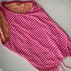 Charming checkered swimsuit